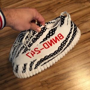 zebra yeezy slippers